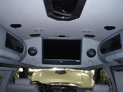 2007 Chevy Suburban Southern Comfort Conversion